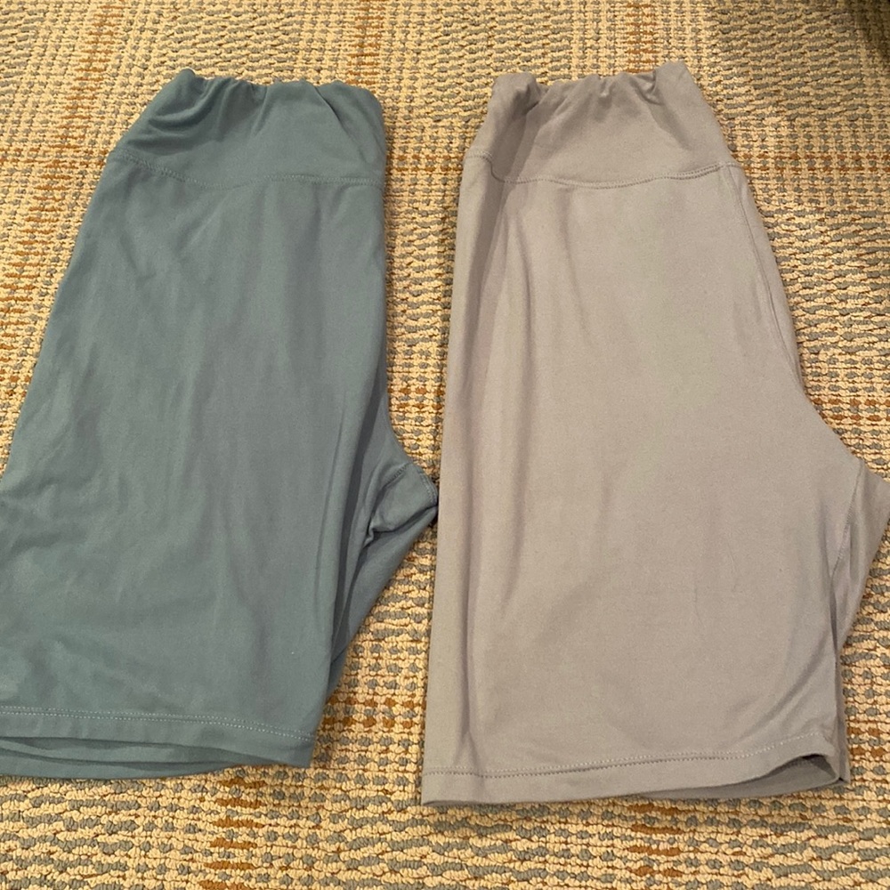 Biker shorts super soft!! 2 pairs